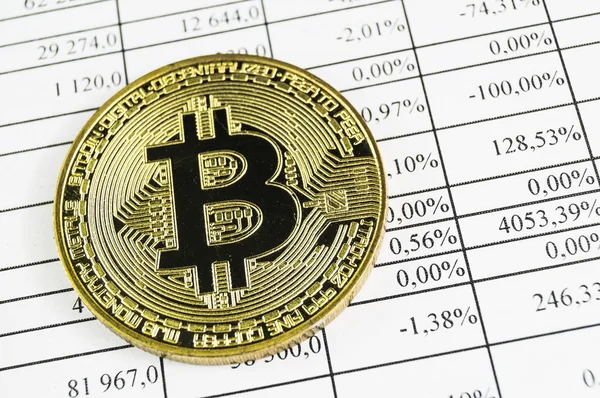 Bitcoin Exchange およびこの暗号通貨の現代方法は金融で支払いの便利な手段と Web 市場です — ストック写真