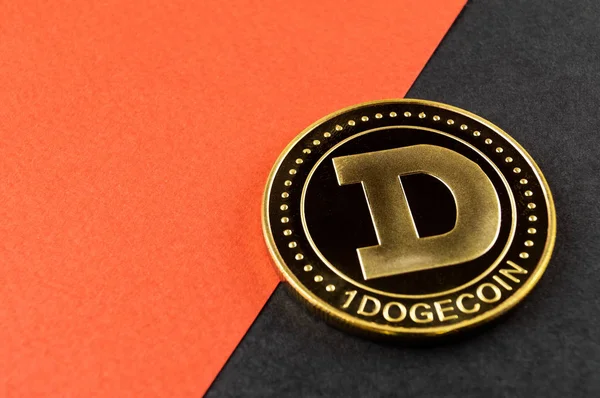 Dogecoin DOGE moyens de paiement crypto-monnaie dans le secteur financier — Photo