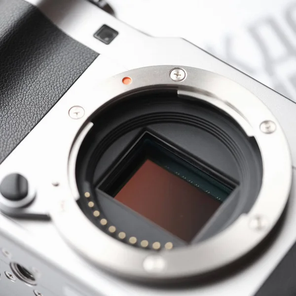プロフェッショナル デジタル カメラ Aps-C センサーとレンズをマウントします。マクロ, — ストック写真