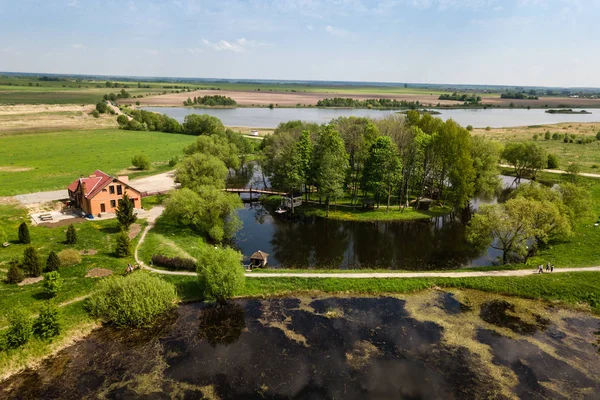 Puslovskies Palace yakınındaki güzel manzara havadan görünümü — Stok fotoğraf