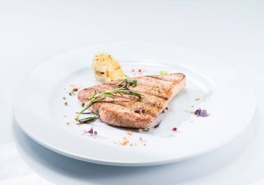 Izgara biftek lezzetli et domuz