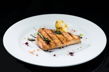 ızgara tavuk biftek