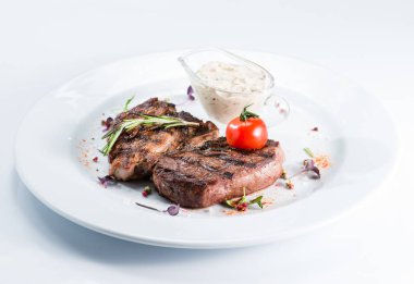 Izgara biftek lezzetli et