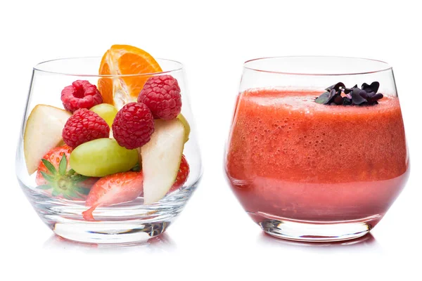 Gyümölcs turmix egy pohár és összetevők — Stock Fotó