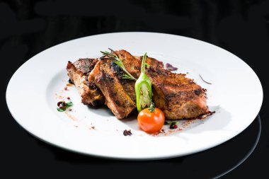 Izgara biftek lezzetli sığır eti