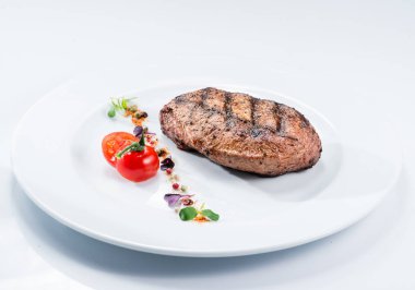 Izgara biftek lezzetli et