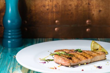 Biftek pişmiş yakın çekim