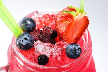 yakın çekim mason kavanoza cam pembe limonata