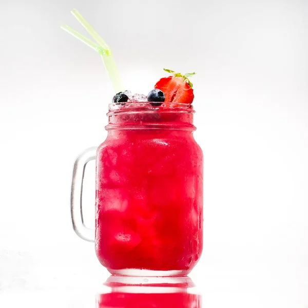 Mason jar glas roze limonade — Stockfoto