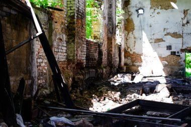 terk edilmiş binada, Ukrayna