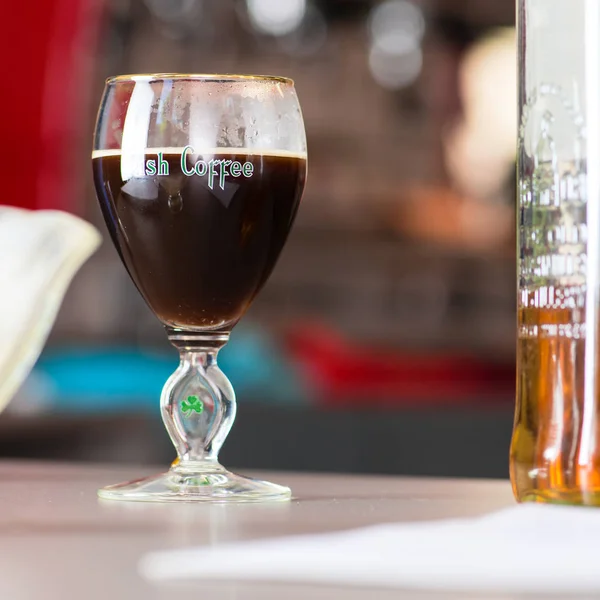 Irish coffee på nära håll — Stockfoto