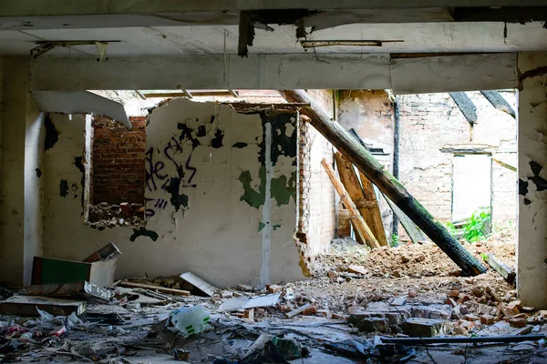 Заброшенное здание, Украина — стоковое фото