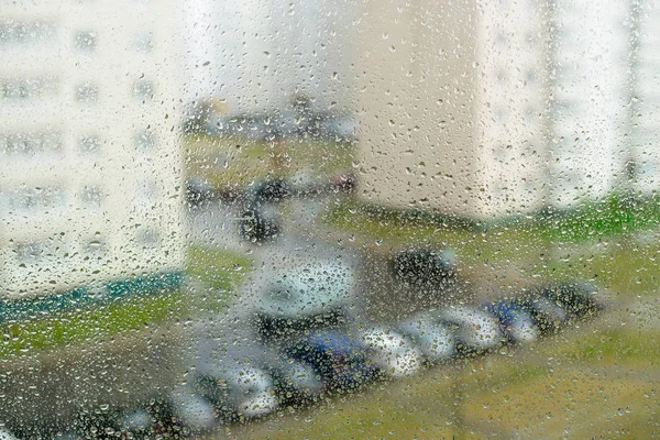 Regentropfen auf Fenster — Stockfoto