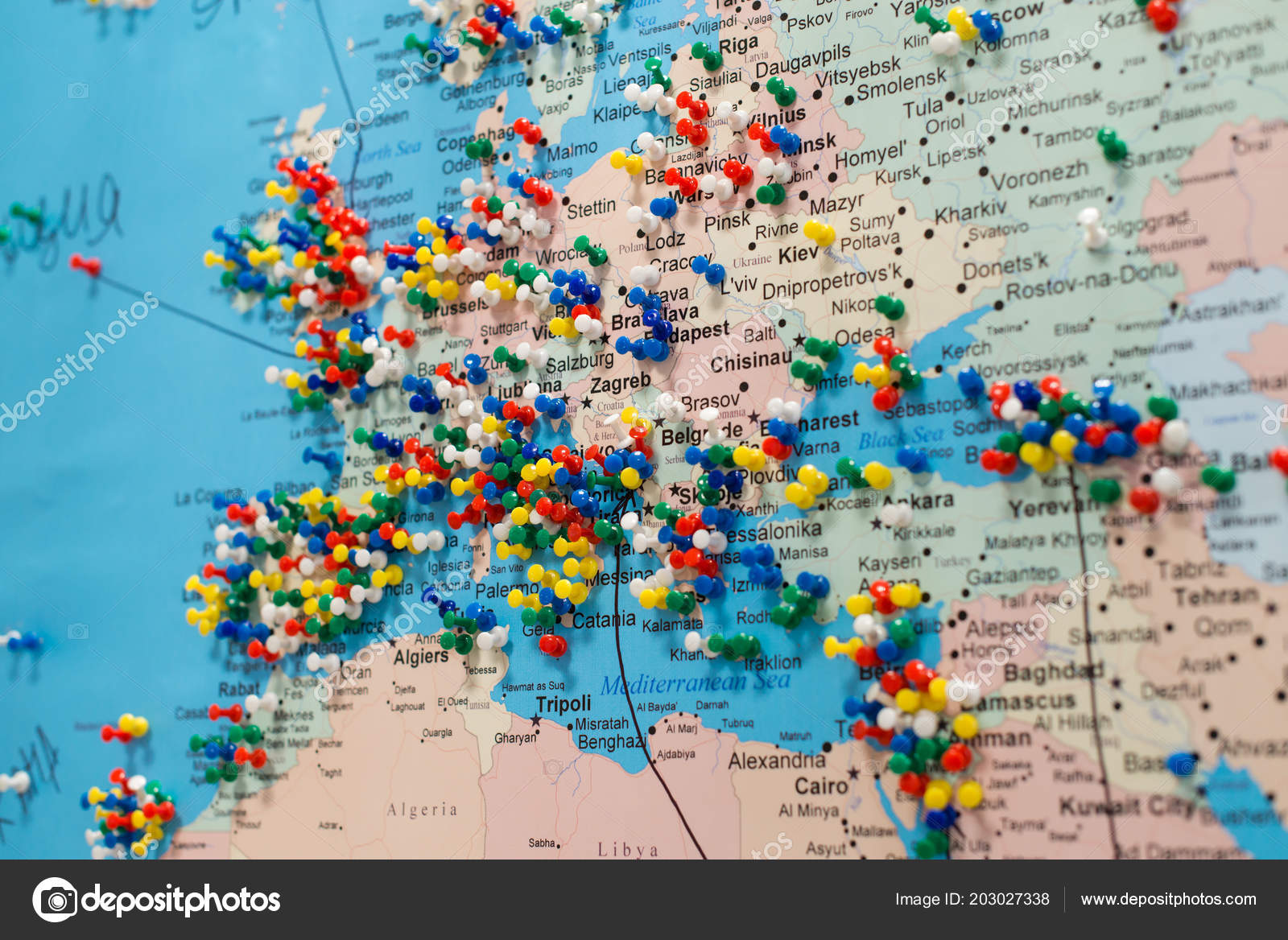 Bouton Dans Les Villes De Leurope De La Carte Du Monde