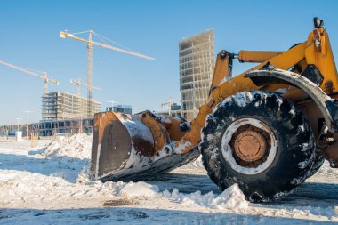 Temizlik ve kar kamyon üzerinde
