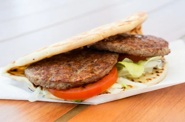Pita burger fast food — Stock Photo, Image