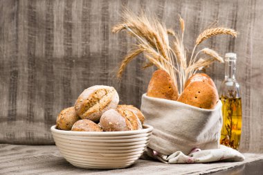 wh ile natürmort pugliese Apulia ekmek ile biga ile kaplı