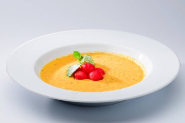 kayısı ve mango w ile yapılan yaz lezzetli taze yüzlü