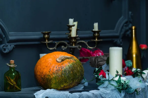 Cadılar Bayramı Balkabağı jack ve Şamdan ile dekore edilmiş tablo. De