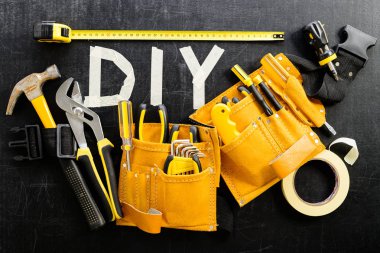 alet kemeri İnşaat araçları ve word ile close-up üstten görünüm 