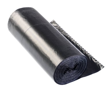 Siyah plastik Polietilen çöp torbası rulo üzerinde izole beyaz ba