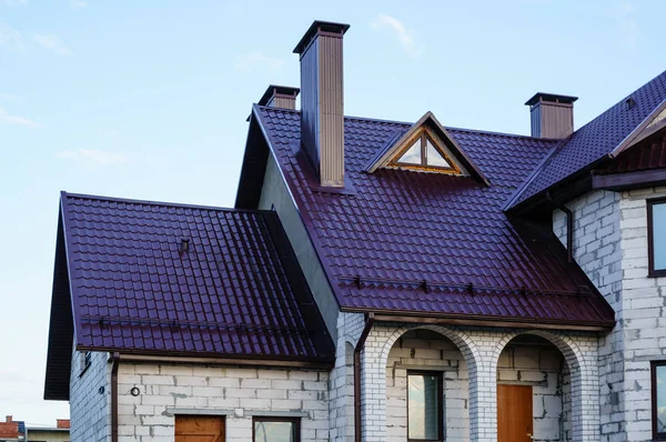 Bygga en ny europeisk stil hus — Stockfoto