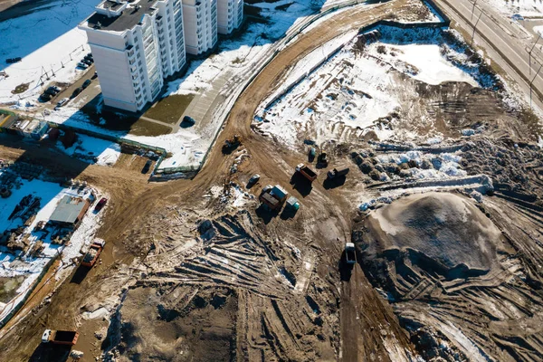 Machines industrielles de godet de terrassement sur la construction constru — Photo