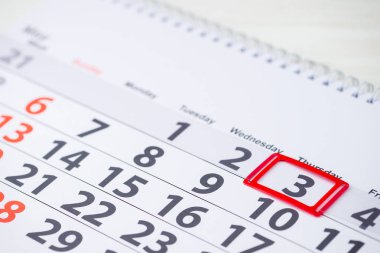 Dünya günü, Güneş 3 üstünde belgili tanımlık takvim işaretleyebilir