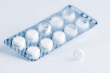 Tıp hapları makro arka plan Vakumlu ambalaj üzerinde