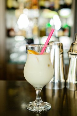 milkshake portakal, Pina colada kokteyli ile