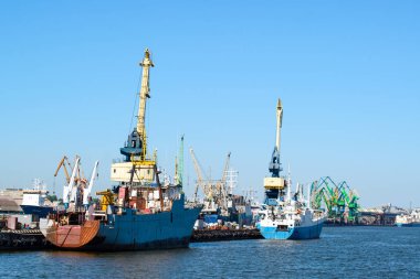 Seaport, Vinç bağlantı noktası, genel kavram-in deniz nakliye, Kargo Vinç, gemi, yük traine ve kömür bağlantı noktası