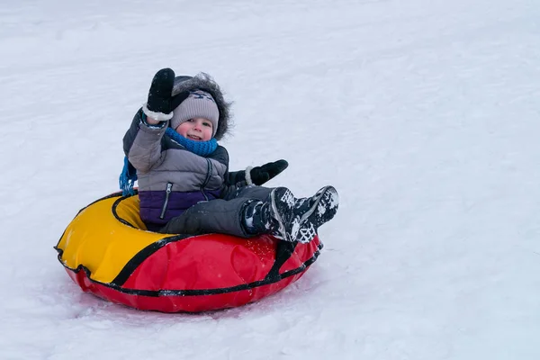 Cheerful Child Boy Winter Sledding Tube Snow — Stock Photo, Image