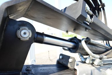 Buldozerler, traktörler, kazıcılar, krom kaplama makine şaftı, inşaat ağır sanayi detayları için hidrolik piston sistemi