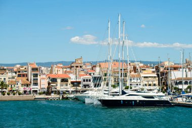 Limanda deniz yatı, modern küçük gemilerin yatı.