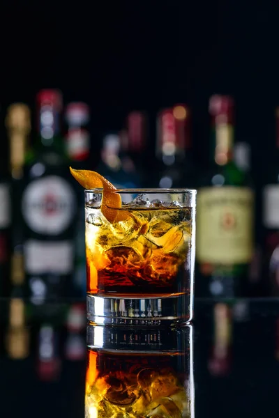 Cocktail classique negroni blur bar — Photo
