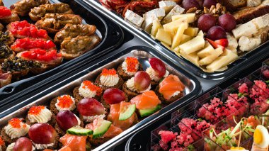 Açık büfe için atıştırmalıklar.