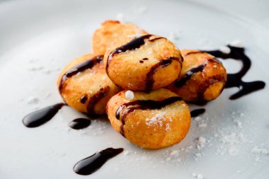 Çikolatalı gözleme.