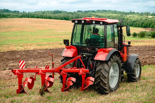 Landbouwploeg voor diepploegen — Stockfoto