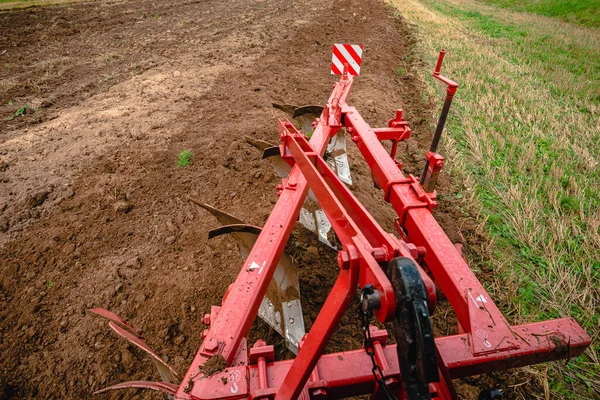 Ploeg Ploegen Grond Bovenaanzicht Van Trekker Cabine Ploegen Werk Close — Stockfoto