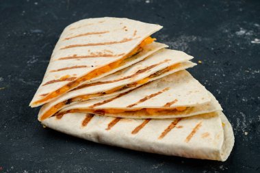 Peynirli Pita ekmeği, peynirli Pita