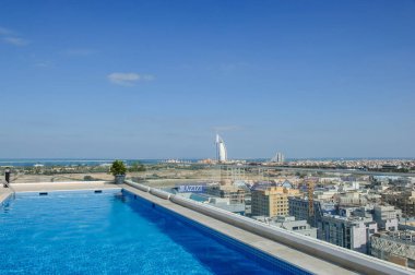 Al Barsha bölgesinden Havadan Dubai şehir manzarası, Birleşik Arap Emirlikleri