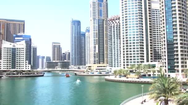 Dubai United Arab Emirates May 2019 Dubai Sunny Day Marina — стоковое видео