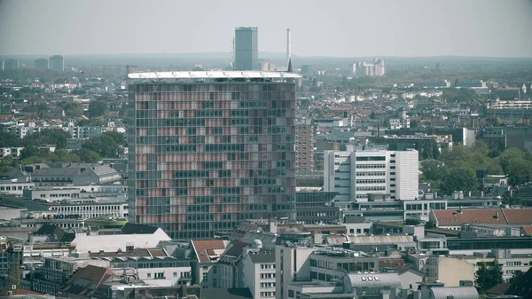 BERLÍN, ALEMANIA - 30 DE ABRIL DE 2018. Techos de la ciudad —  Fotos de Stock