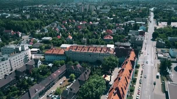 Letecký pohled na rezidenční oblasti Poznaň, Polsko — Stock video