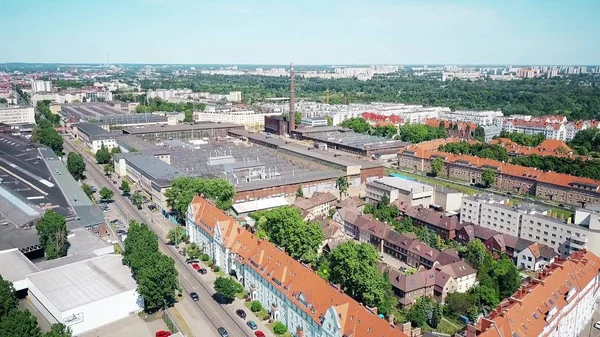 Luftaufnahme von Wohn- und Industriegebieten in Posen, Polen — Stockfoto