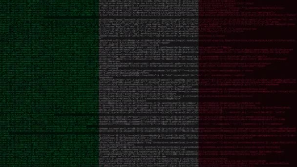 Código fonte e bandeira da Itália. Tecnologia digital italiana ou animação loopable relacionada à programação — Vídeo de Stock