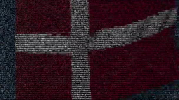 Ondeando la bandera de Dinamarca hecha de símbolos de texto en una pantalla de ordenador. Animación conceptual loopable — Vídeo de stock