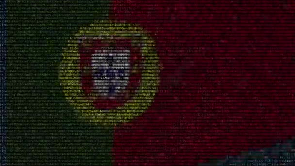 Ondeando la bandera de Portugal hecha de símbolos de texto en una pantalla de ordenador. Animación conceptual loopable — Vídeo de stock