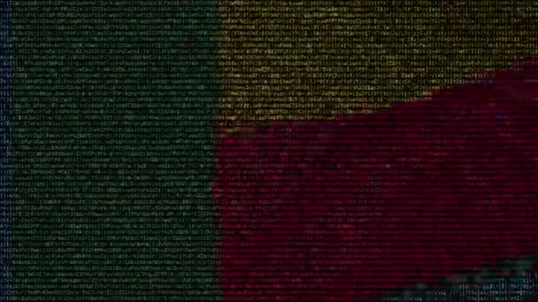 Bandera ondeante de Benín hecha de símbolos de texto en una pantalla de computadora. Animación conceptual loopable — Vídeo de stock