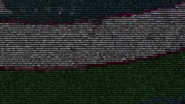 Flagge Usbekistans aus Textsymbolen auf einem Computerbildschirm schwenkend. konzeptionelle Schlupflöcher — Stockvideo